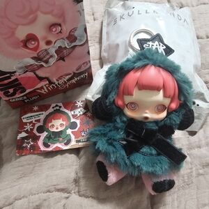 Skullpanda Winter Symphony Plush Pendant